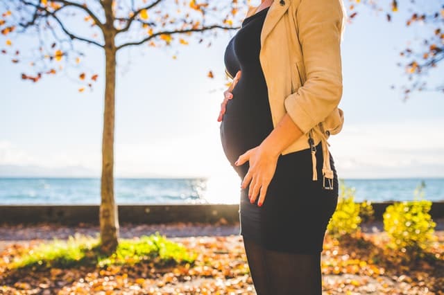 Unvaccinated Pregnant Women Facing Increased Risk of Death from Delta Variant